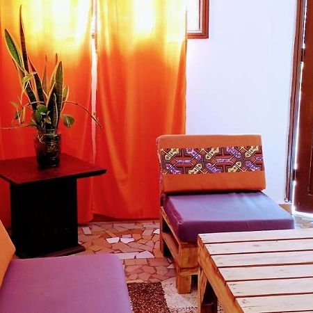 Akwa Guesthouse Cotonou Luaran gambar