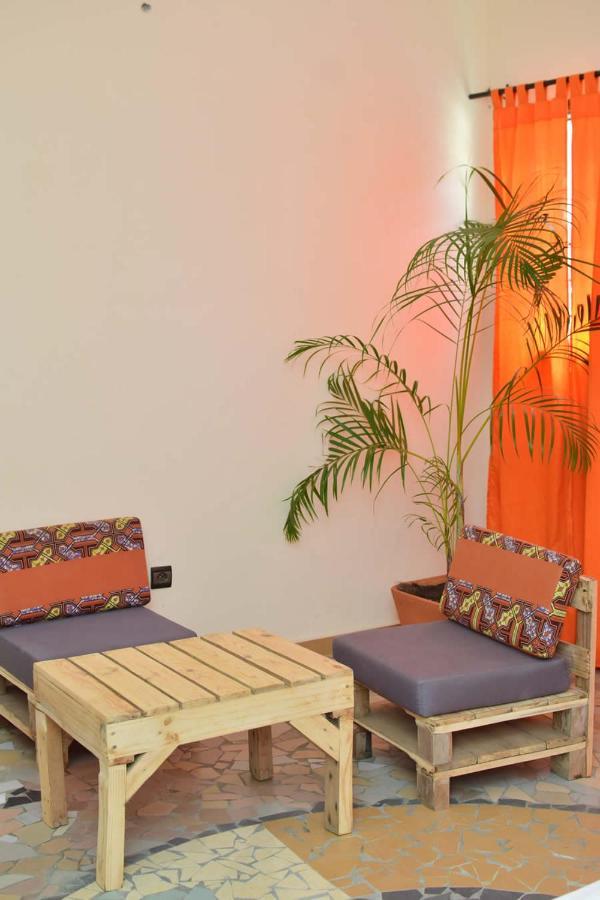 Akwa Guesthouse Cotonou Luaran gambar