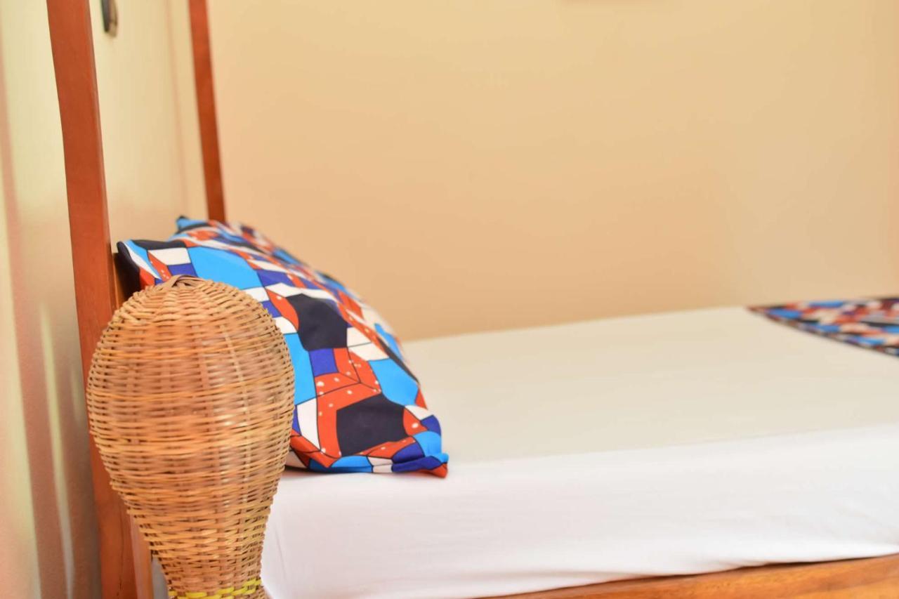 Akwa Guesthouse Cotonou Luaran gambar