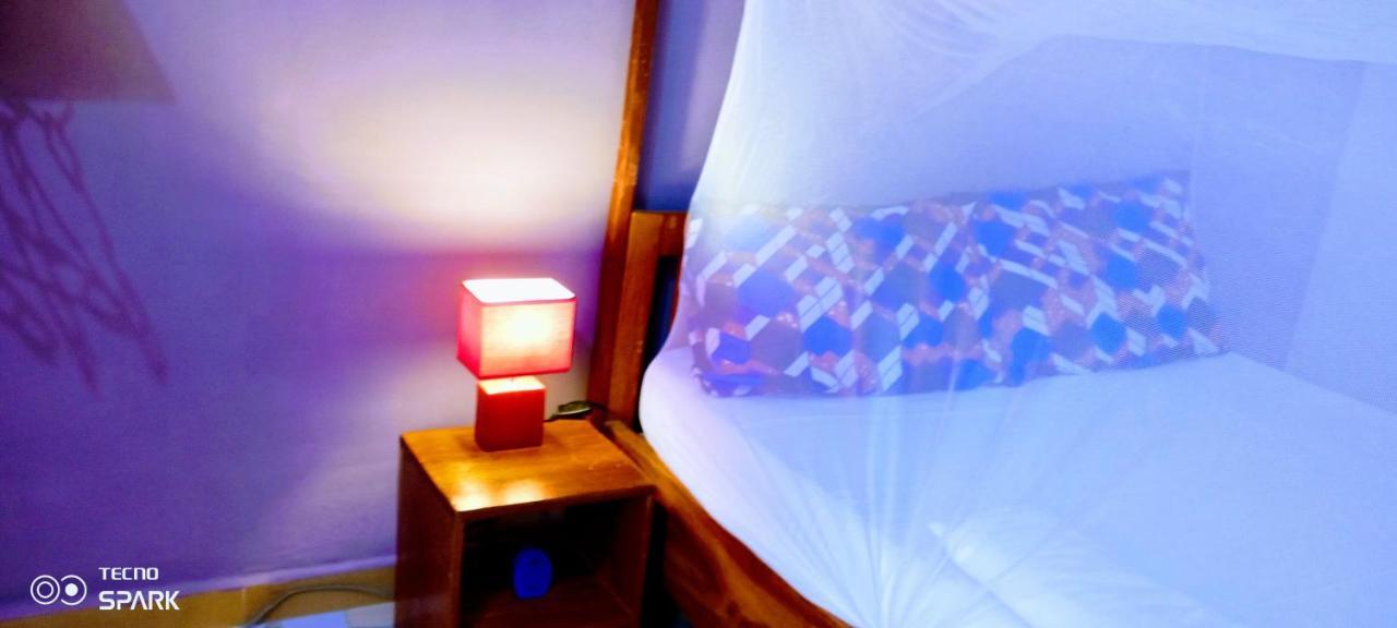 Akwa Guesthouse Cotonou Luaran gambar