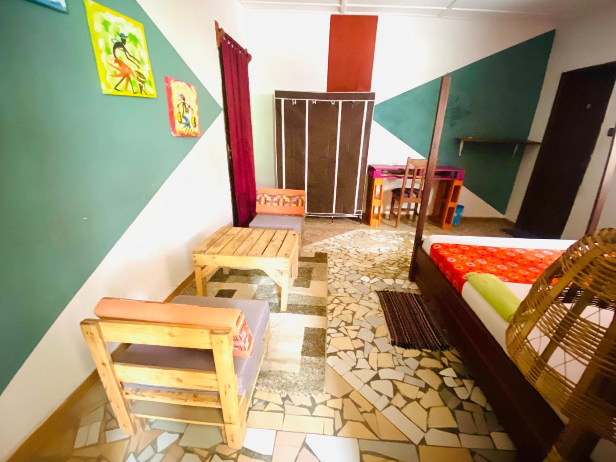 Akwa Guesthouse Cotonou Luaran gambar